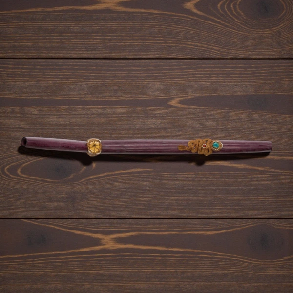 Tepi aus Amaranth mit Medaillion 2