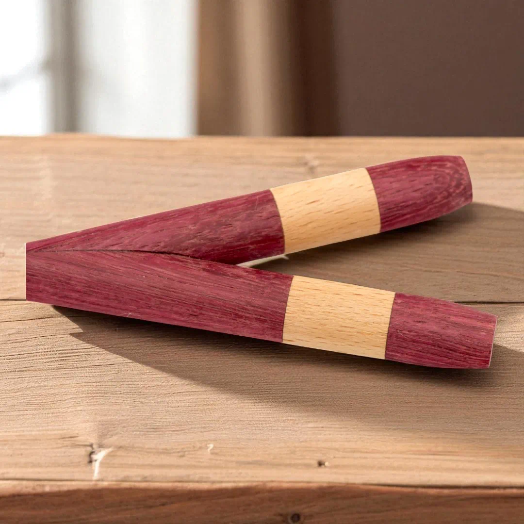 Kuripe aus Amaranth und Buche 1 Detailbild