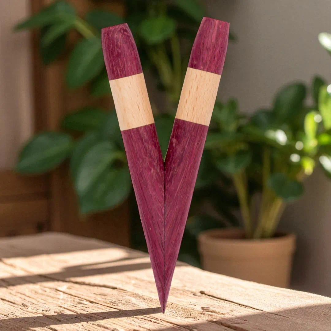 Kuripe aus Amaranth und Buche 1 rückseite