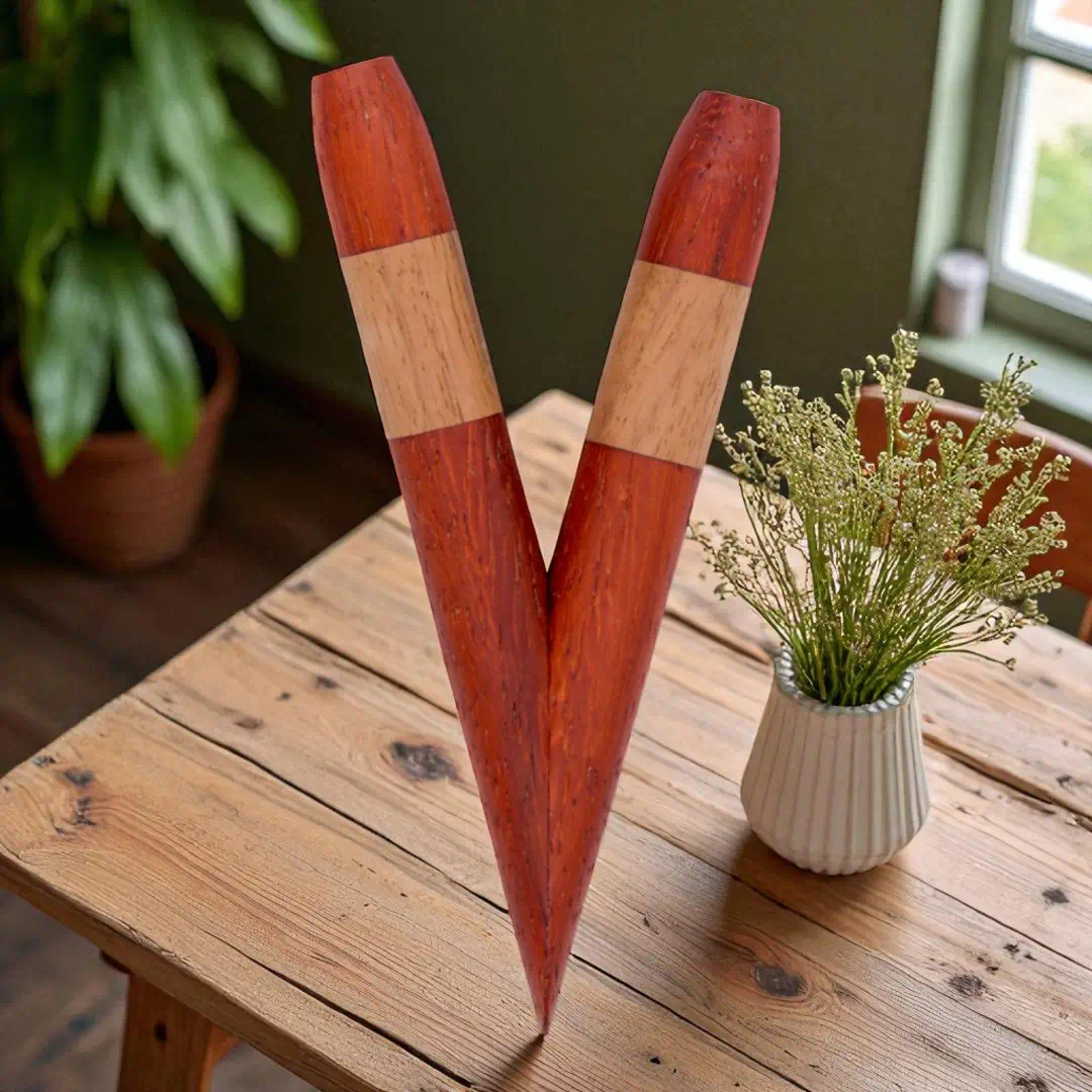 Kuripe aus padouk und walnuss Hauptbild