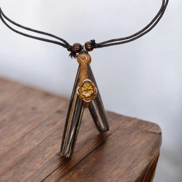 Kuripe Halskette mit Amazonit chonta 1