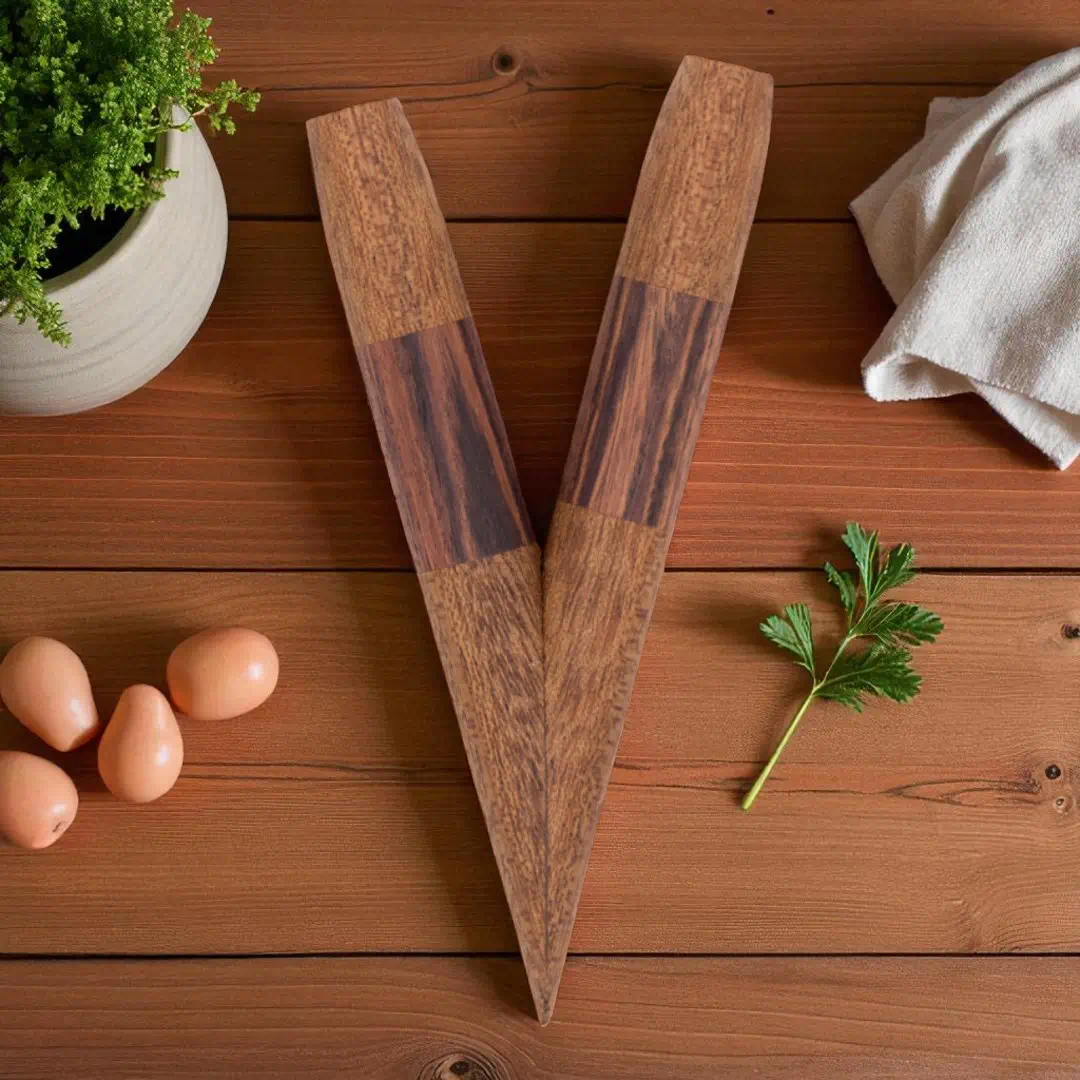 Kuripe aus Mahagoni und Königsholz Hauptbild