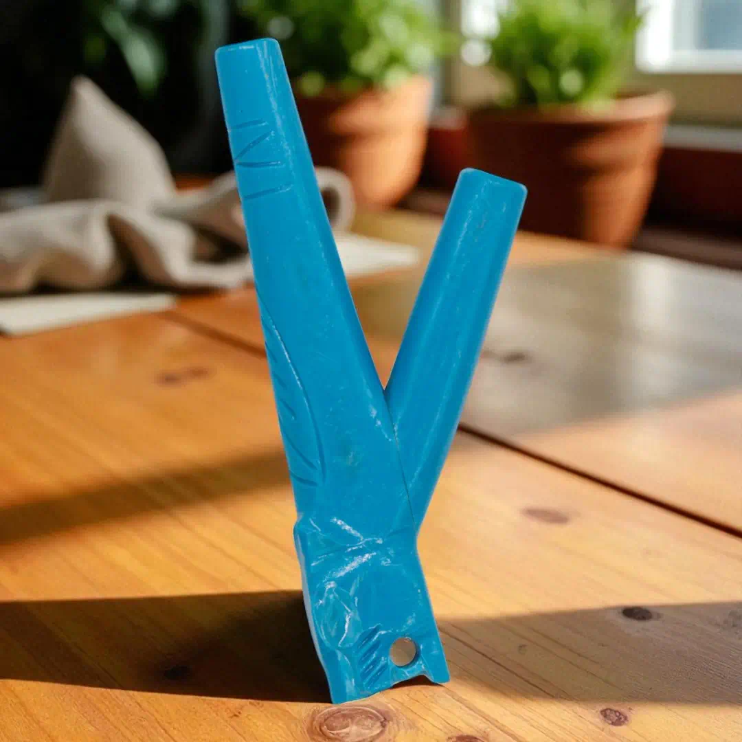 kuripe aus stein blau jaguar 1