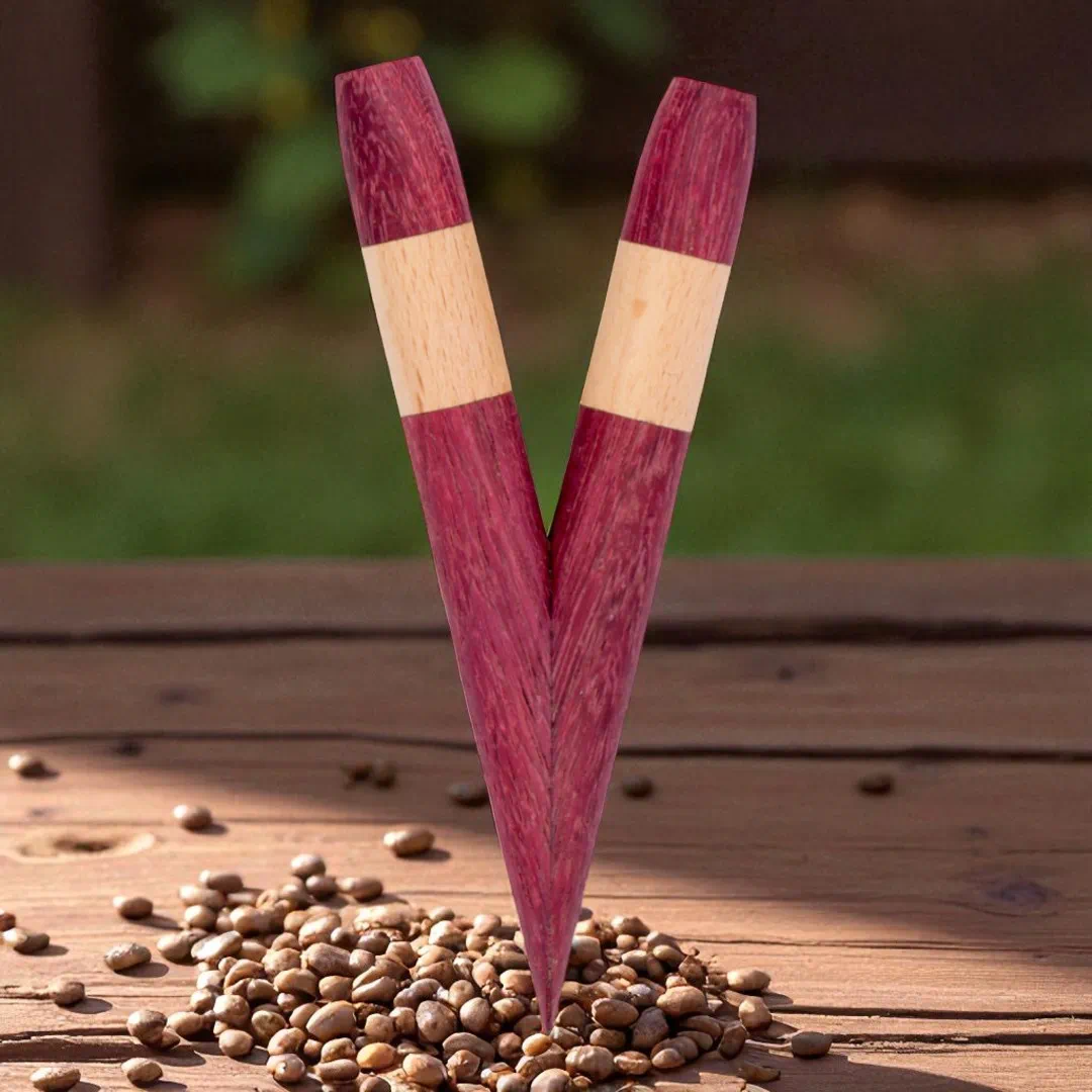 Kuripe aus Amaranth und Buche 1 Hauptbild