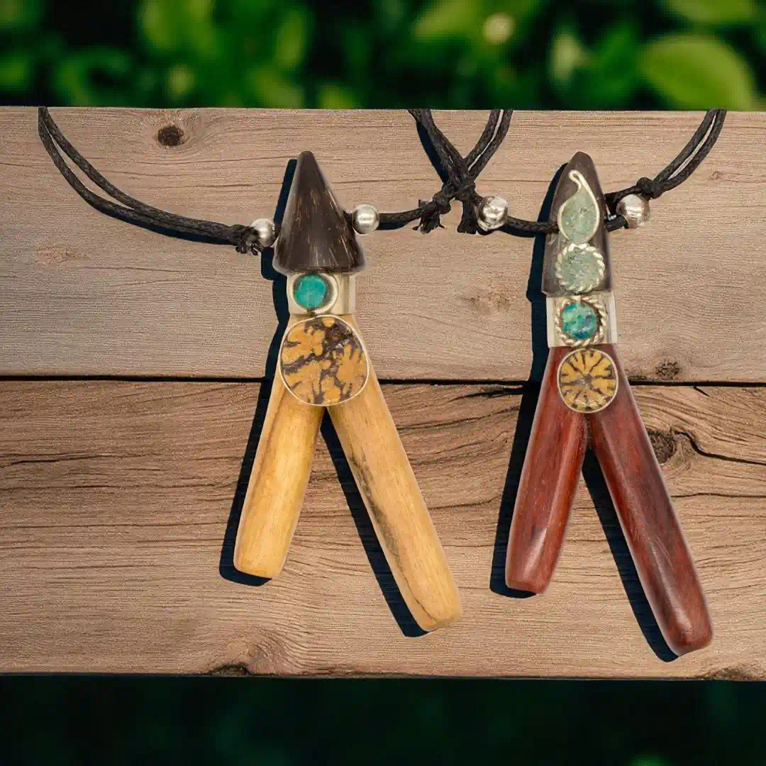kuripe halskette mit horn 1